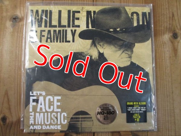 画像1: これぞ大人のポップスと呼べる名作！高音質RTI社プレス！■Willie Nelson And Familytuusann / Let's Face The Music And Dance (1)