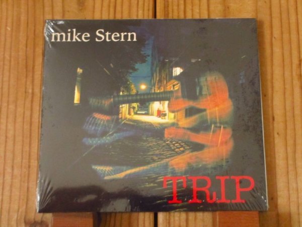 画像1: マイクスターン単独リーダーとしては５年ぶりの新作入荷！■Mike Stern / Trip (1)