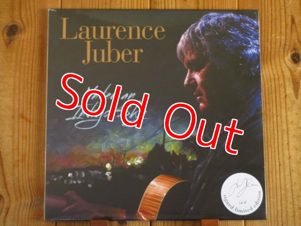 画像1: イギリスを代表するアコギスト、ロウレンスジュバーの限定No入りアナログ盤！■Laurence Juber / Under An Indigo Sky (1)