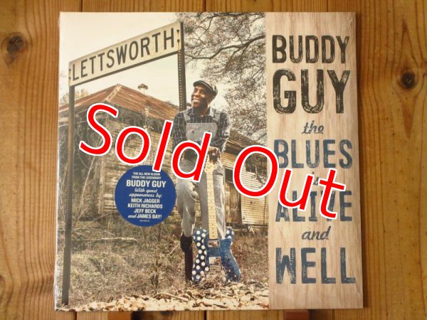 画像1: 伝説的ブルースマン=バディ・ガイ、御歳81歳にして、待望の新作がアナログ盤で入荷！■Buddy Guy / The Blues Is Alive And Well (1)