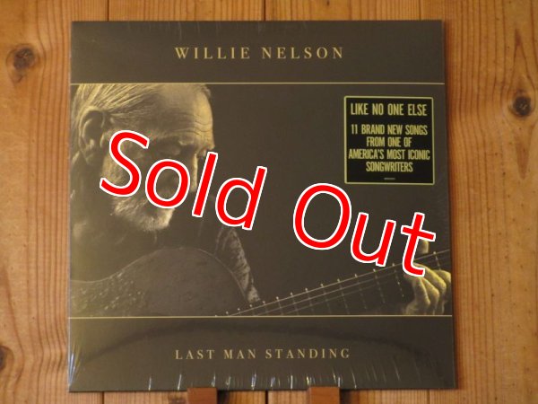 画像1: 第61回グラミー最優秀アメリカンルーツパフォーマンスにノミネートされたウィリーネルソンの2018年作アナログ盤！■Willie Nelson / Last Man Standing (1)