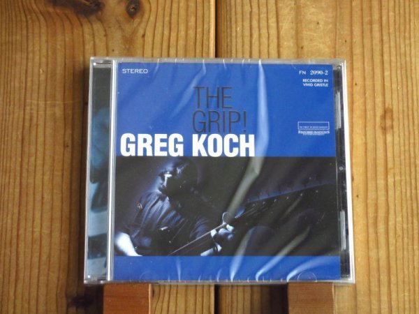 画像1: スティーブヴァイに見出された、カントリー~ジャズ~メタルまで、オールラウンドな超絶ギタリスト、グレッグコックの集大成的初期音源集！■Greg Koch / The Grip! (1)