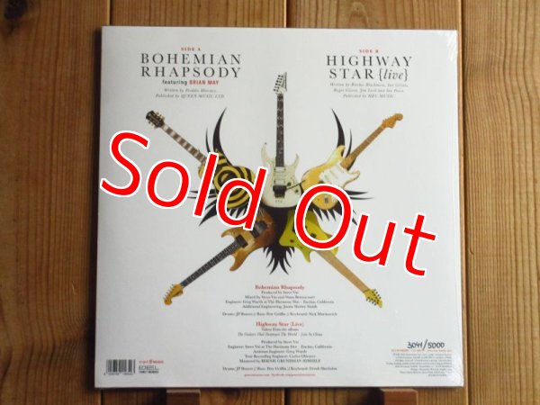 画像2: スティーヴヴァイ、イングヴェイマルムスティーン、ヌーノベッテンコート、トシンアバシ、ザックワイルドという超絶ギタリスト集団による貴重10インチがアナログ盤で入荷！■Generation Axe (Steve Vai, Zakk Wylde, Nuno Bettencourt, Tosin Abasi, Yngwie Malmsteen) / Bohemian Rhapsody (2)