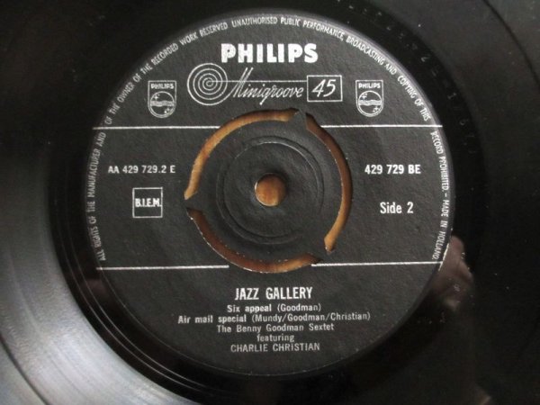 画像4: Charlie Christian / The Benny Goodman Sextet Featuring Charlie Christian (4)