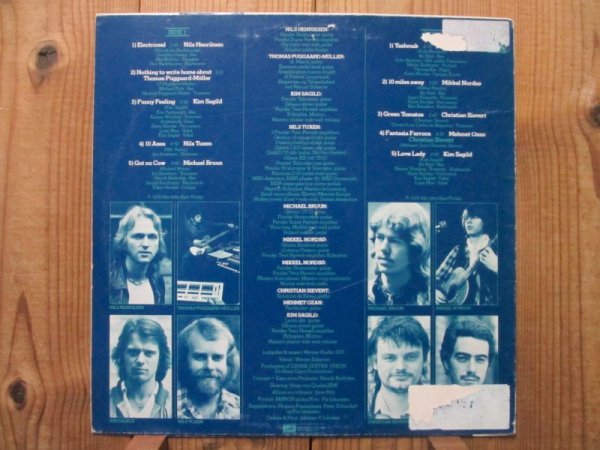 画像2: Kim Sagild, Nils Tuxen, Mehmet Ozan, Mikkel Nordsø, Michael Bruun, Nils Henriksen, Christian Sievert, Thomas Puggaard-Müller, etc. - V.A.  / Dansk Guitar Union (2)