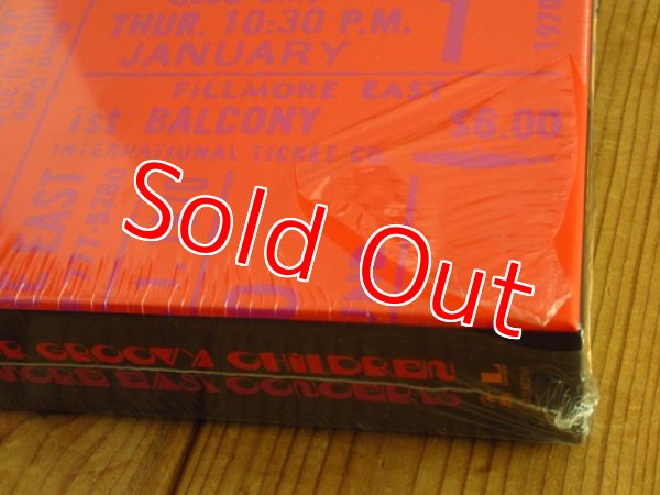 画像4: ジミヘンドリックスのライブ音源としては最も評価の高いバンドオブジプシーズによるフィルモアイーストでの全4回の歴史的ライヴをオリジナルの演奏順でまとめた、未発表曲及び新リミックス曲等全43曲を収録したLP８枚組BOXがアナログ盤で入荷！■Jimi Hendrix / Songs For Groovy Children (The Fillmore East Concerts) (4)