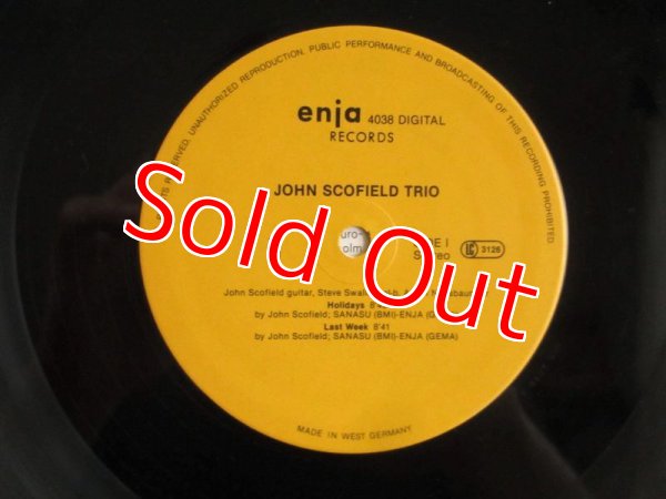 画像3: John Scofield Trio / Out Like A Light  (3)