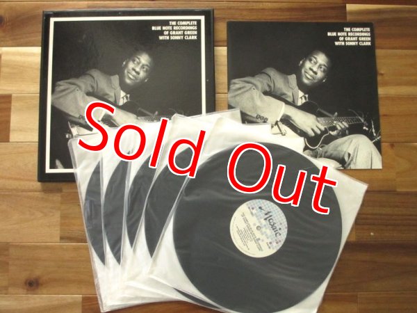 画像2: 5枚組LPボックス！■Grant Green / The Complete Blue Note Recordings of Grant Green with Sonny Clark (2)