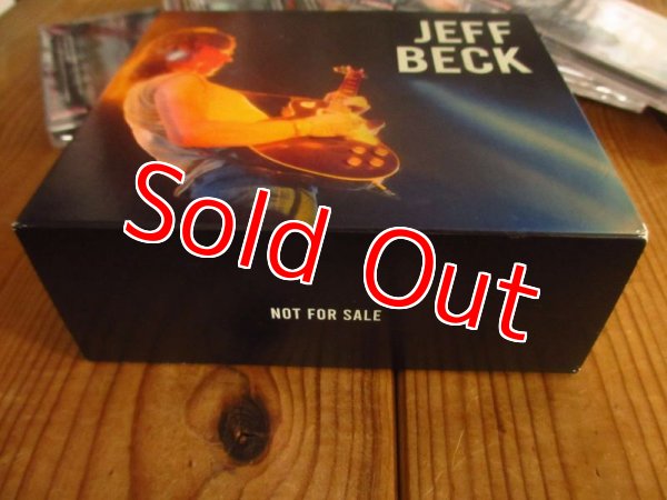 画像2: 5タイトル7CD＋非売品 特典BOX 付きセット！■JEFF BECK ジェフ・ベック / Live at the Fillmore West 1968, Live In London 1972, Live Blow by Blow in USA1975, Live in Japan 1999, Live In London 2002 (2)
