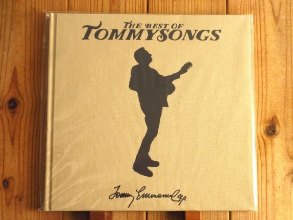 画像1: 世界1000枚限定盤！現代のギターヒーロー、アコギの神こと、トミーエマニュエルの新録アンソロジー作品が豪華2LP2CDボックス仕様で入荷！■Tommy Emmanuel / The Best Of Tommys Songs (1)