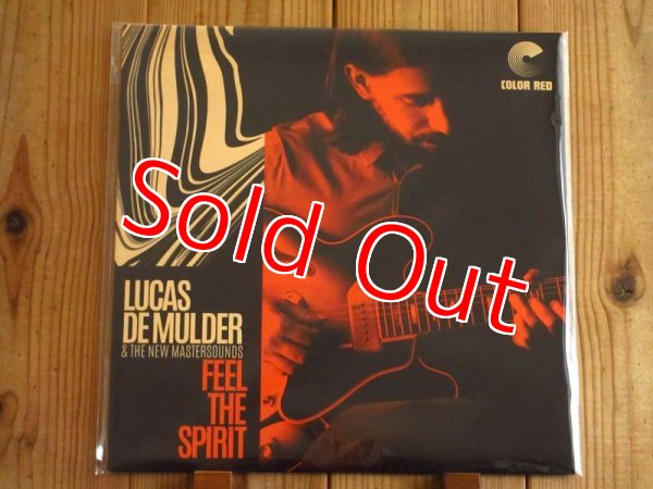 画像1: エディロバーツ全面プロデュース！スペインのギタリスト、ルーカスデモルダーが現行ジャズファンクバンド、ニューマスターサウンズと組んだ2023年作品がアナログ盤で入荷！■Lucas de Mulder, The New Mastersounds / Feel The Spirit (1)