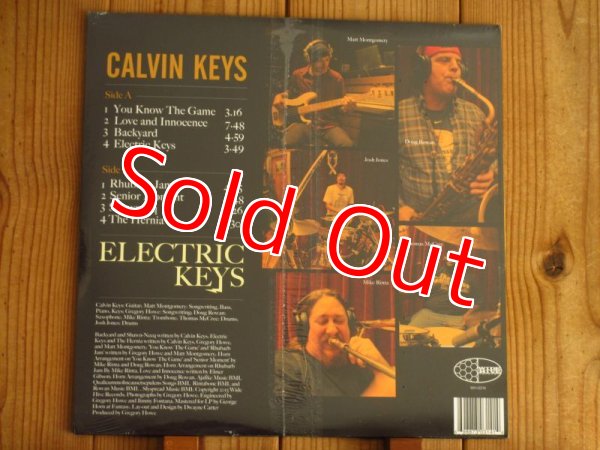 画像2: スピリチュアル・ジャズ人気レーベルBlackJazzの看板ギタリスト、カルビンキーズ2013年作品がアナログ盤で入荷！■ Calvin Keys / Electric Keys (2)
