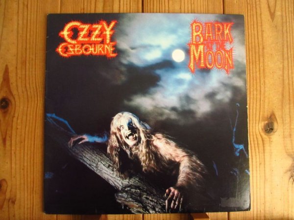 画像1: Ozzy Osbourne / Bark At The Moon (1)