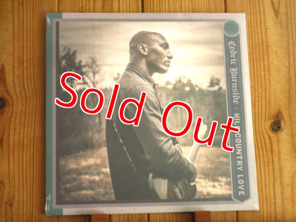 画像1: グラミー受賞歴もある現代最高峰ブルースシンガー、セドリックバーンサイド2024年作品がアナログ盤で入荷！■Cedric Burnside / Hill Country Love (1)