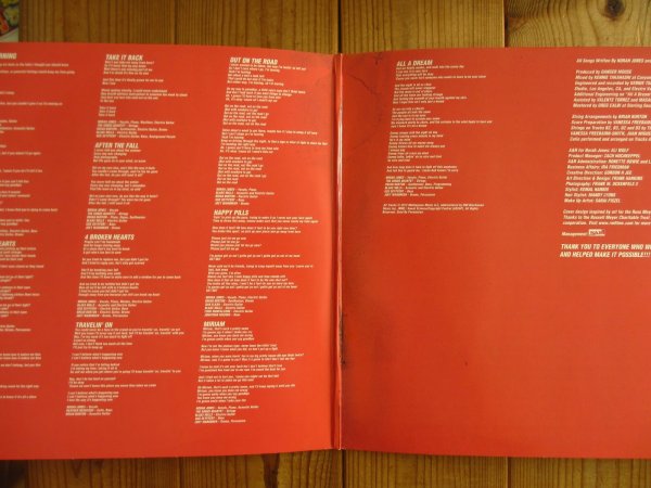 画像2: Norah Jones / ...Little Broken Hearts (2)