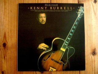 Robin Trower / 遥かなる大地 - For Earth Below - Guitar Records