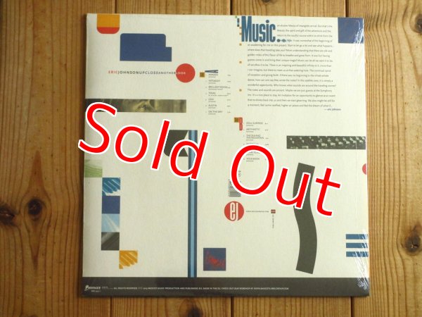 画像2: EUオリジナル！現代最高峰ギタリスト、エリックジョンソンによる通算6枚目のスタジオアルバムがアナログ盤で入荷！■Eric Johnson / Up Close - Another Look (2)