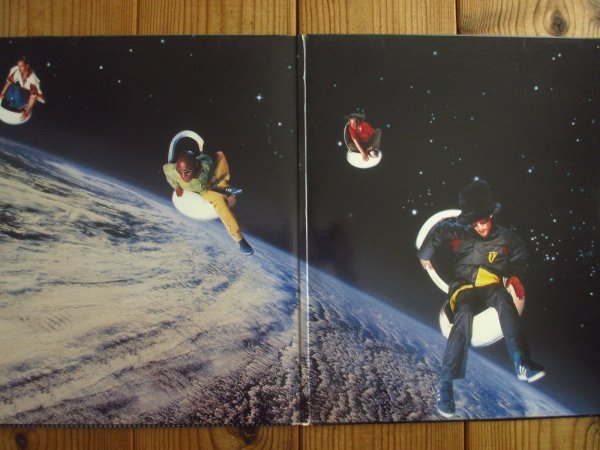 画像2: Jamiroquai / Travelling Without Moving (2)