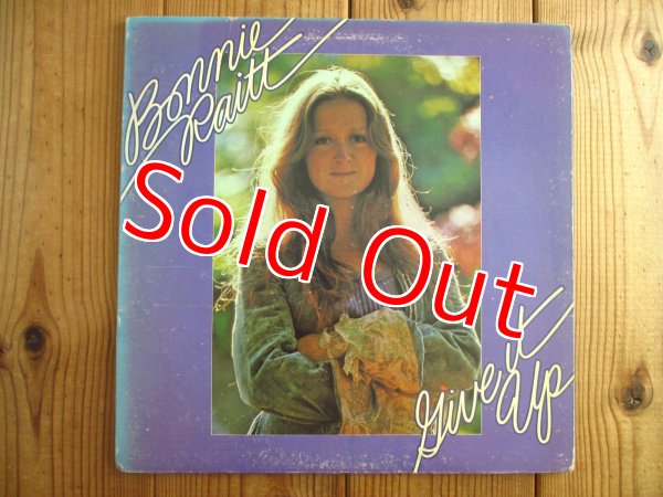 画像1: Bonnie Raitt / Give It Up  (1)