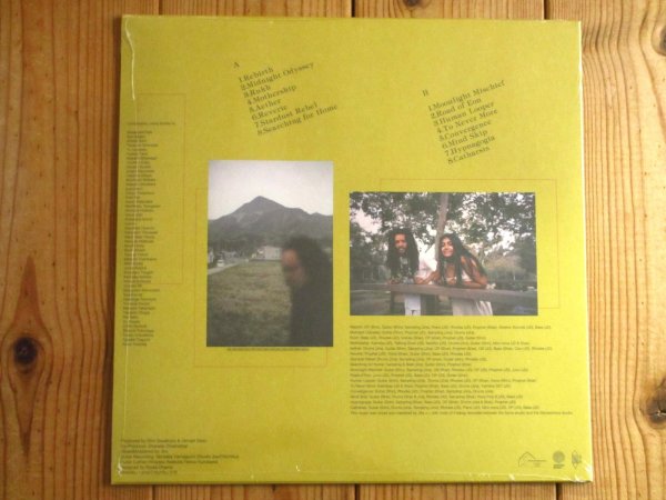 画像2: 秩父のギタリスト笹久保伸とLA出身ジャズピアニストでビートメイカーのジャメルディーンとの2023年コラボ作がアナログ盤で入荷！■Shin Sasakubo, Jamael Dean / Convergence (2)