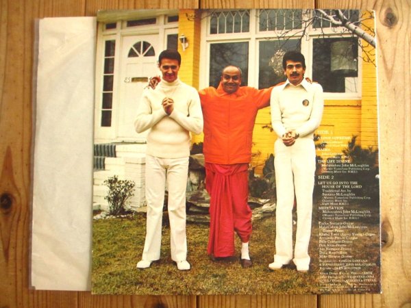 画像3: Carlos Santana & Mahavishnu John McLaughlin / Love Devotion Surrender (3)