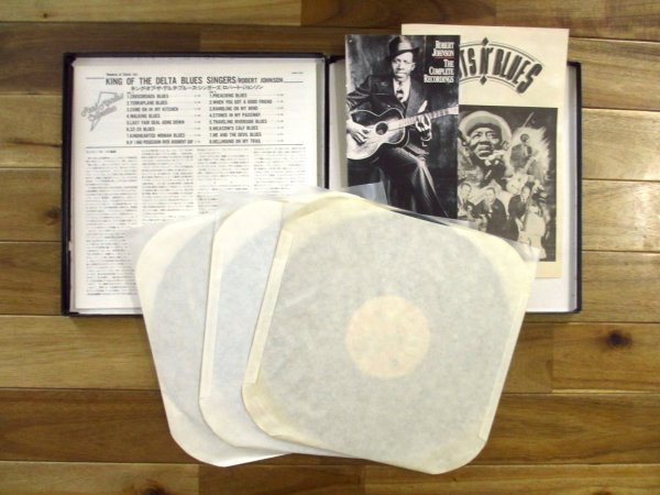 画像3: Robert Johnson / The Complete Recordings (3)