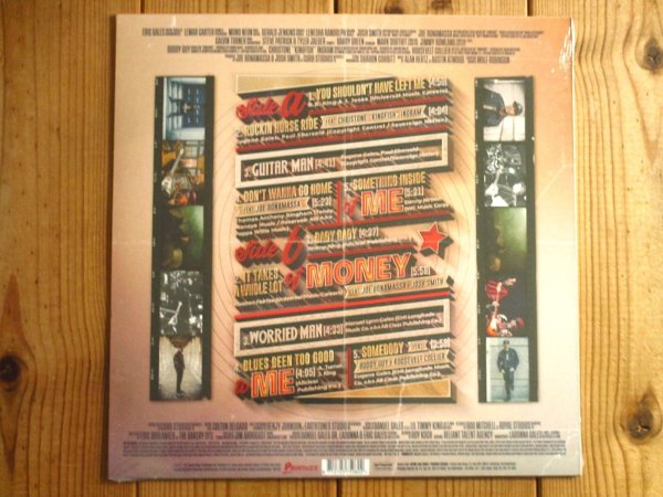 画像2: 現代ブルースの象徴的ギタリスト、エリックゲイルズの2025年作がアナログ盤で入荷！■Eric Gales / A Tribute To LJK (2)