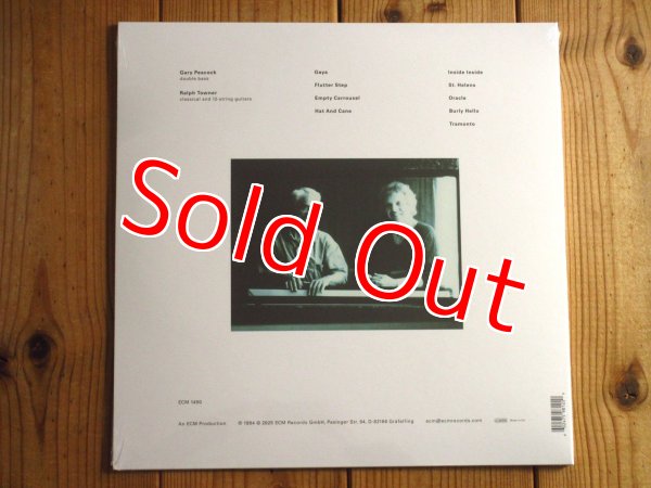 画像2: 初LP化！ラルフタウナーとゲイリーピーコックによるECM屈指のデュオ名盤がアナログ盤で入荷！■Gary Peacock, Ralph Towner / Oracle (2)