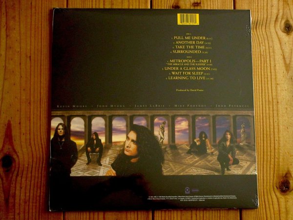 画像2: プログレッシヴメタルバンド、ドリームシアターの最高傑作がアナログ盤で入荷！■Dream Theater / Images And Words (2)