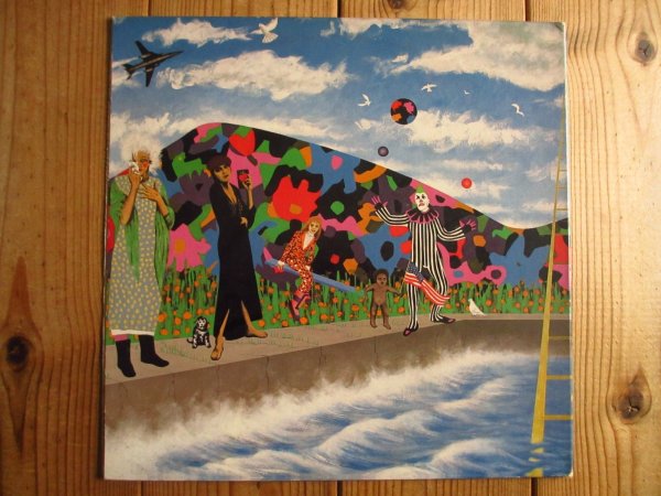 画像3: Prince And The Revolution / Around The World In A Day (3)