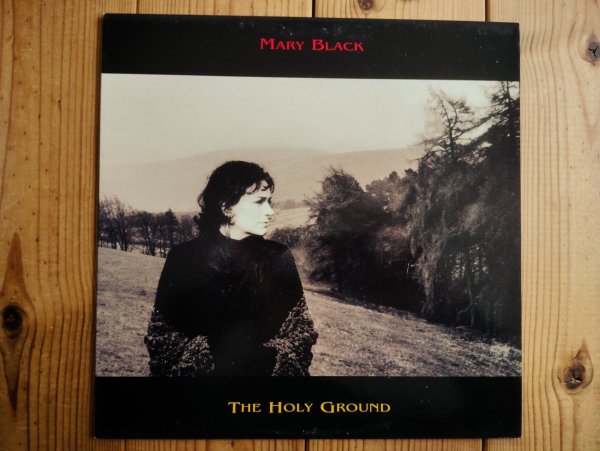 画像1: Mary Black / The Holy Ground (1)