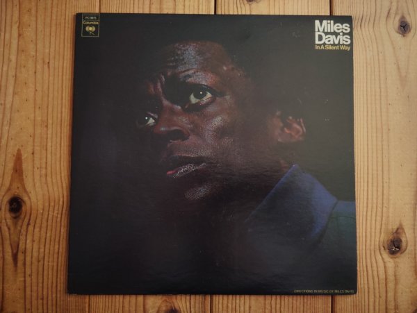 画像1: Miles Davis / In A Silent Way (1)