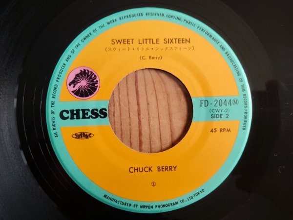 画像4: Chuck Berry / Johnny B. Goode - Sweet Little Sixteen (4)