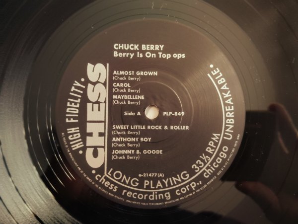画像3: Chuck Berry / Berry Is On Top (3)