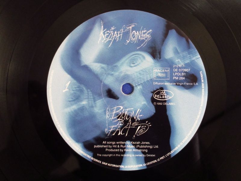 Keziah Jones / Blufunk Is A Fact! - Guitar Records
