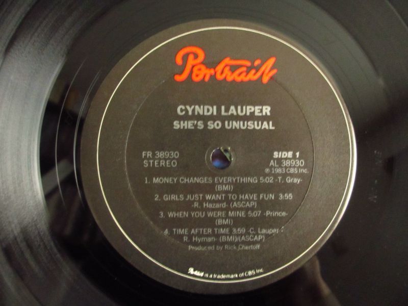 Cyndi Lauper / She's So Unusual Guitar Records
